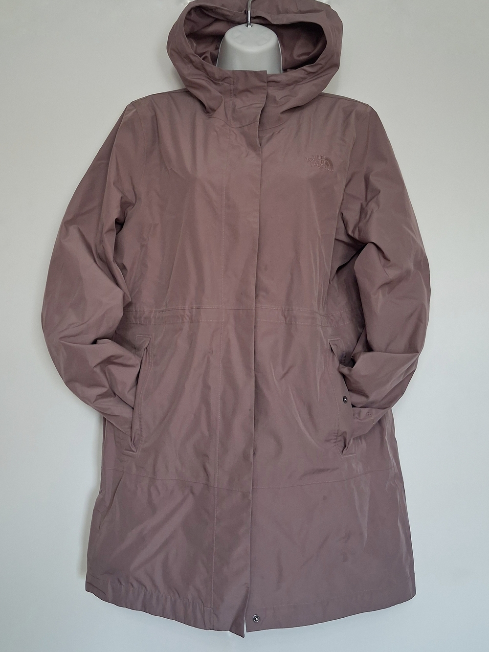 The North Face Woodmont Parka / Hooded Long Rain Jacket